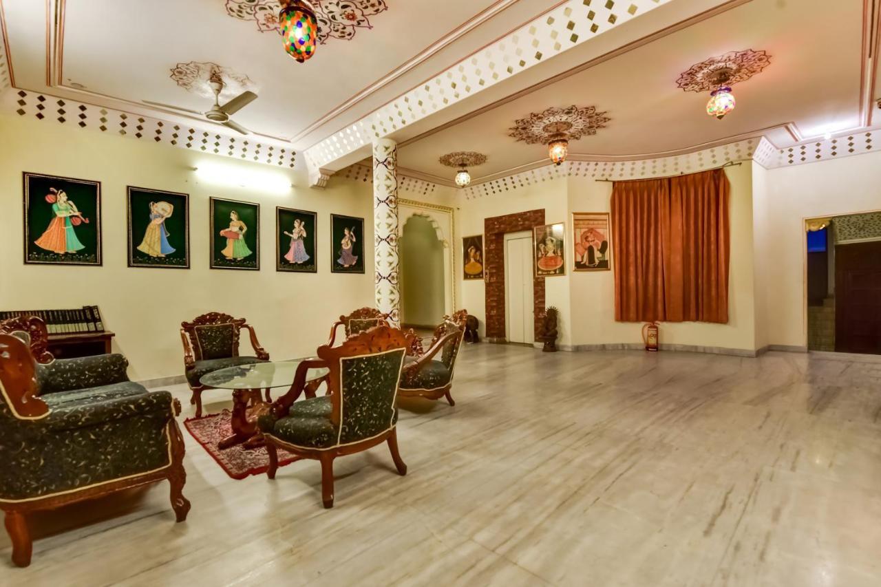 Hotel Radoli House - A Heritage Hotel ジャイプール エクステリア 写真