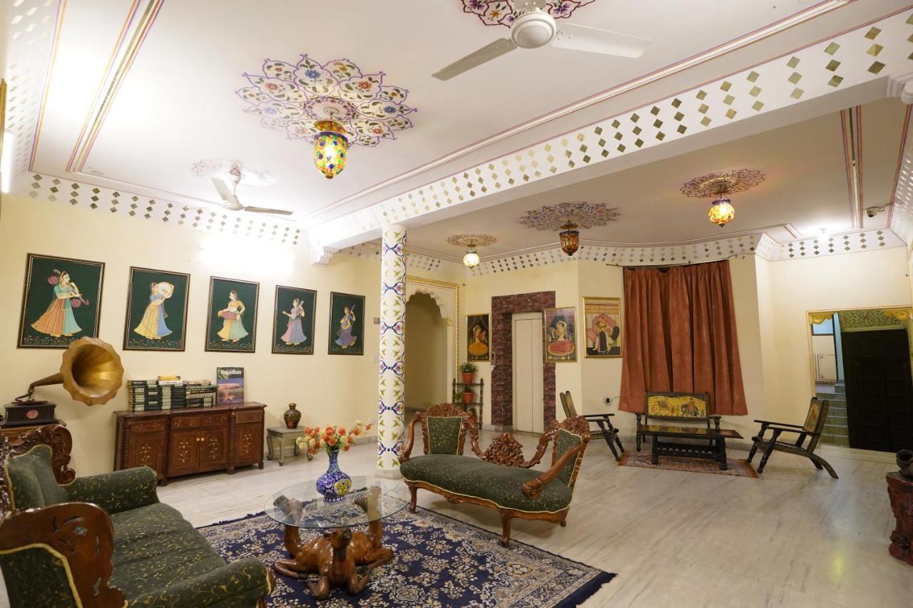 Hotel Radoli House - A Heritage Hotel ジャイプール エクステリア 写真