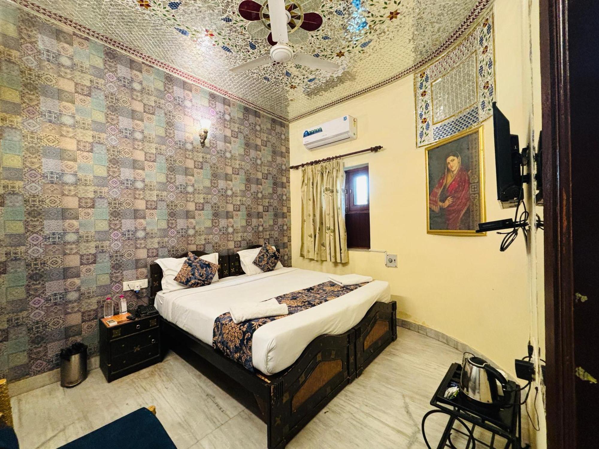 Hotel Radoli House - A Heritage Hotel ジャイプール エクステリア 写真